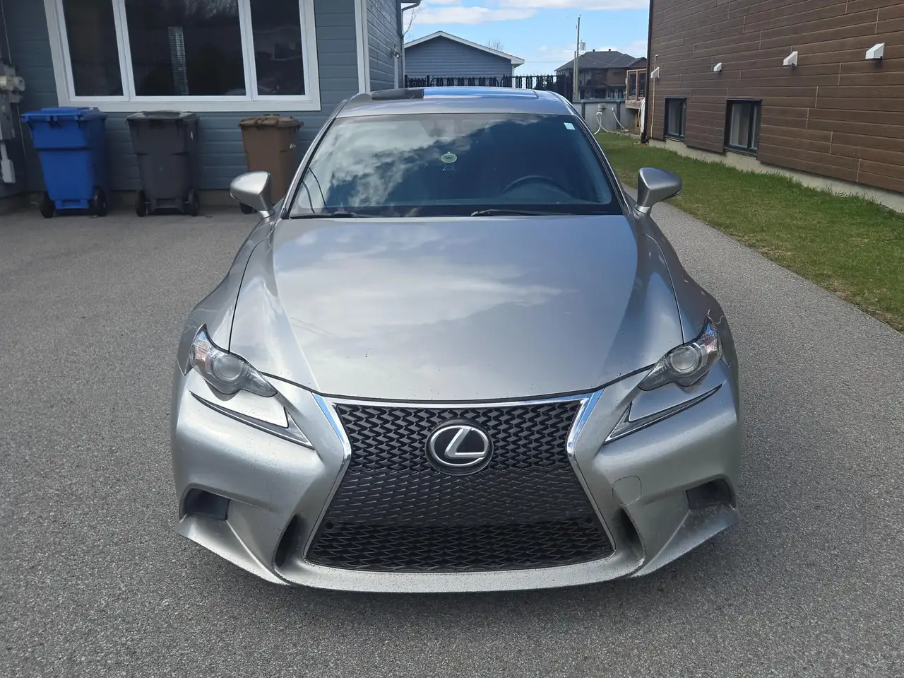 Lexus IS fotografie Lexus IS