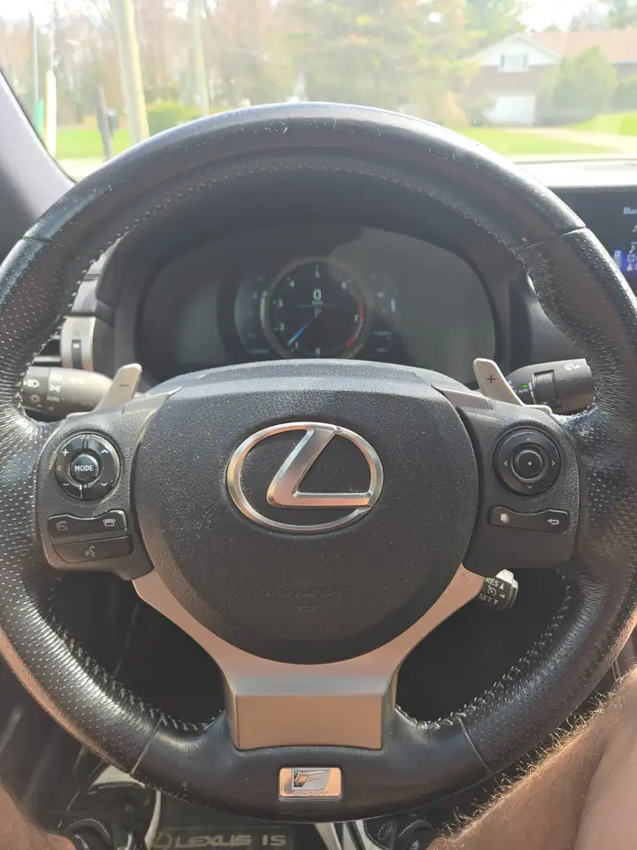 Lexus IS fotografie Lexus IS