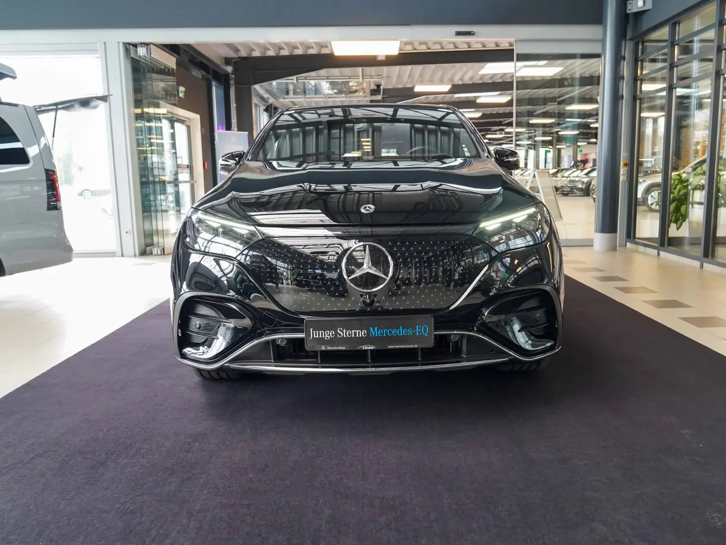 Mercedes-Benz EQE 350 EQE 350 350 4M AMG Line Vielspeiche AIR Head-up Negro - 2