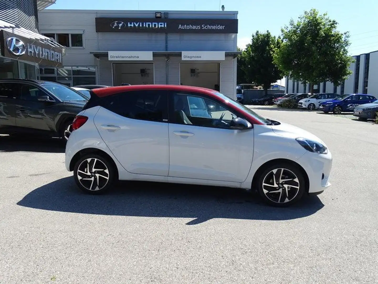 Hyundai i10 1.0 GDi 5-MT STYLE NAVI/KLIMAAUTOMATIK/KAMERA Weiß - 2