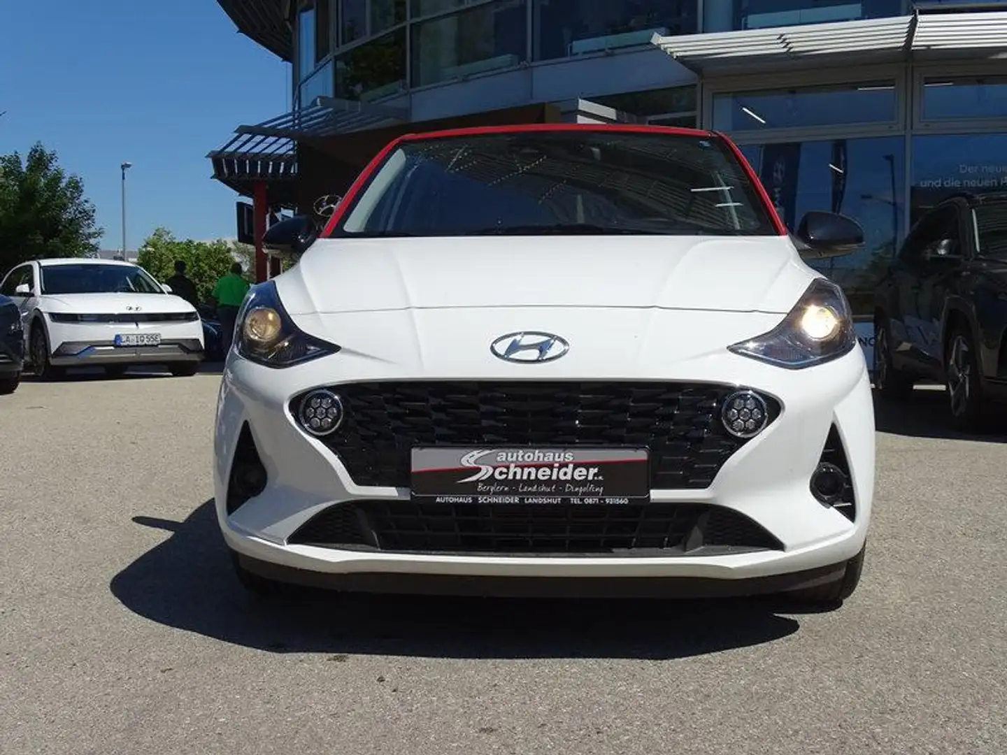 Hyundai i10 1.0 GDi 5-MT STYLE NAVI/KLIMAAUTOMATIK/KAMERA Weiß - 1