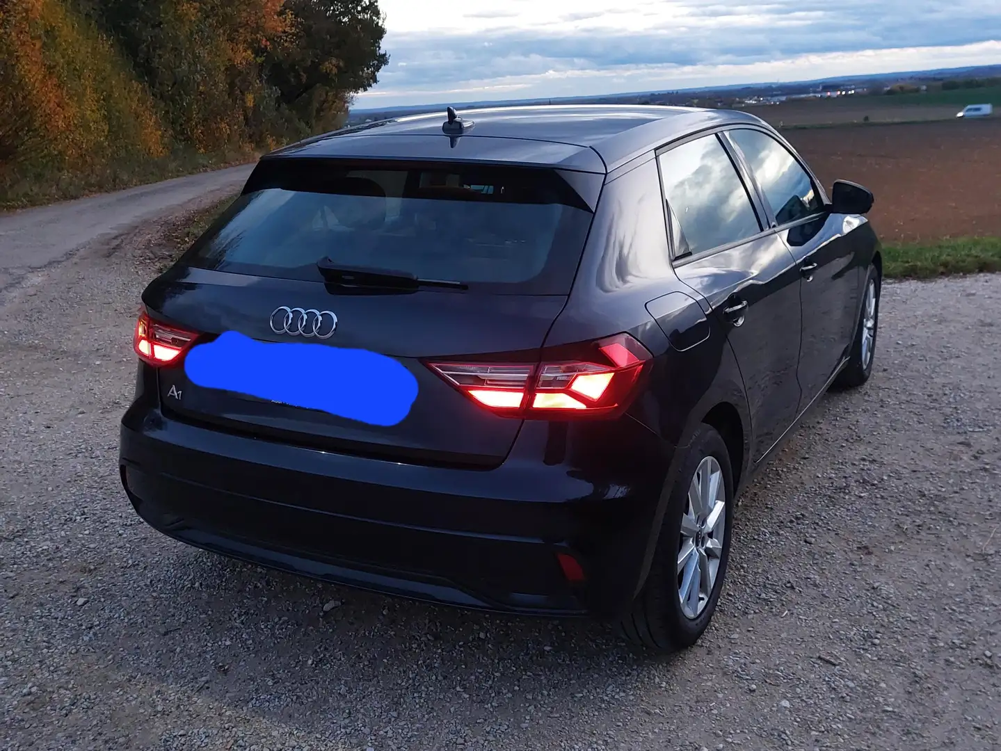 Audi A1 A1 30 TFSI Sportback S tronic advanced Blau - 2