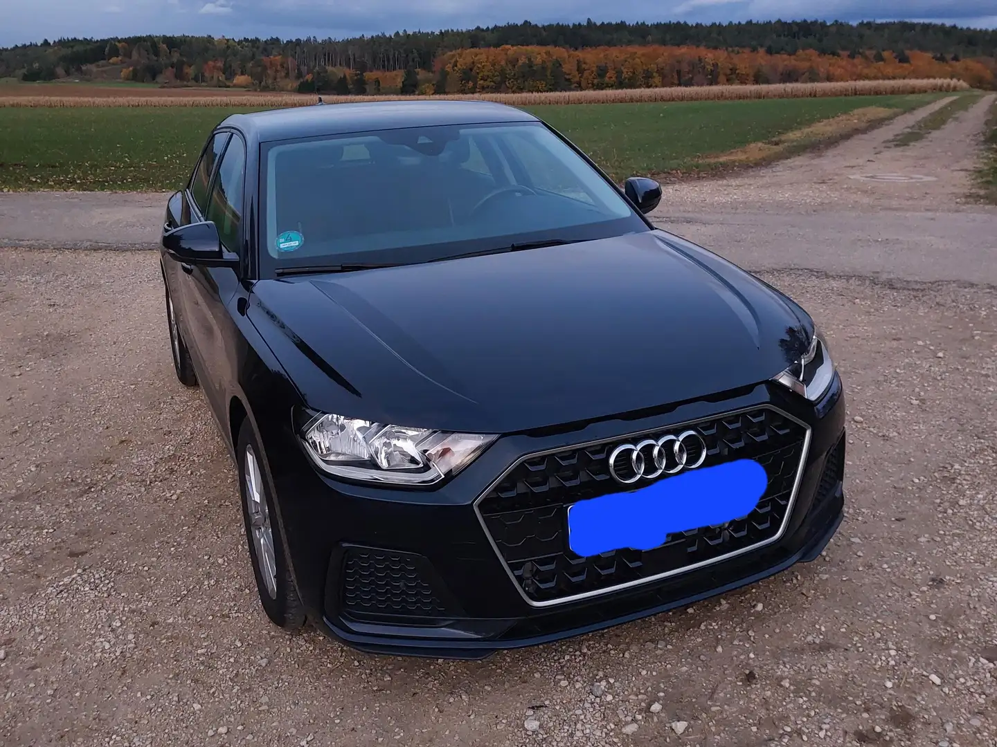 Audi A1 A1 30 TFSI Sportback S tronic advanced Blau - 1