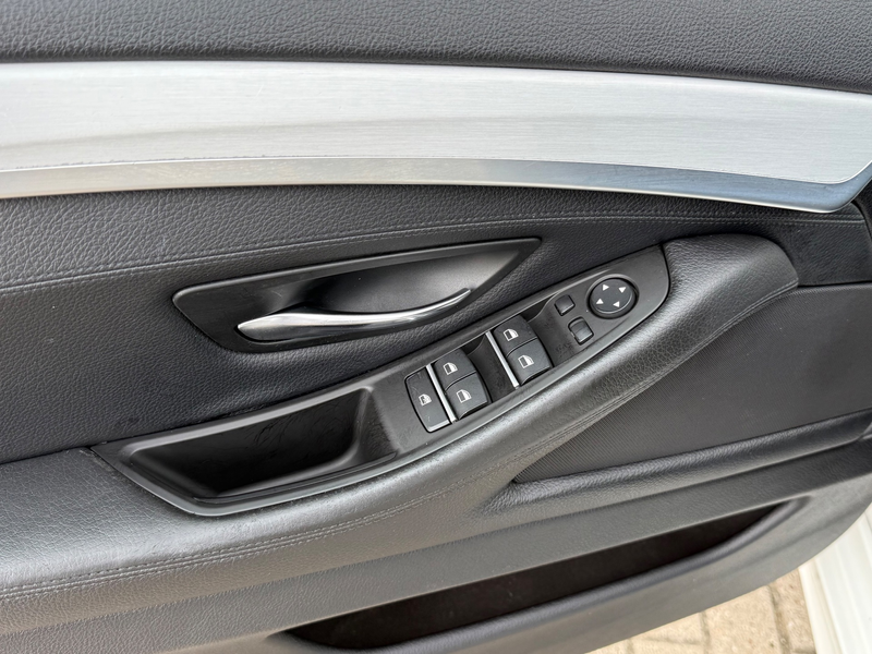 BMW 528 5-serie 528i High Executive M PAKKET PANO NAP — photo 14