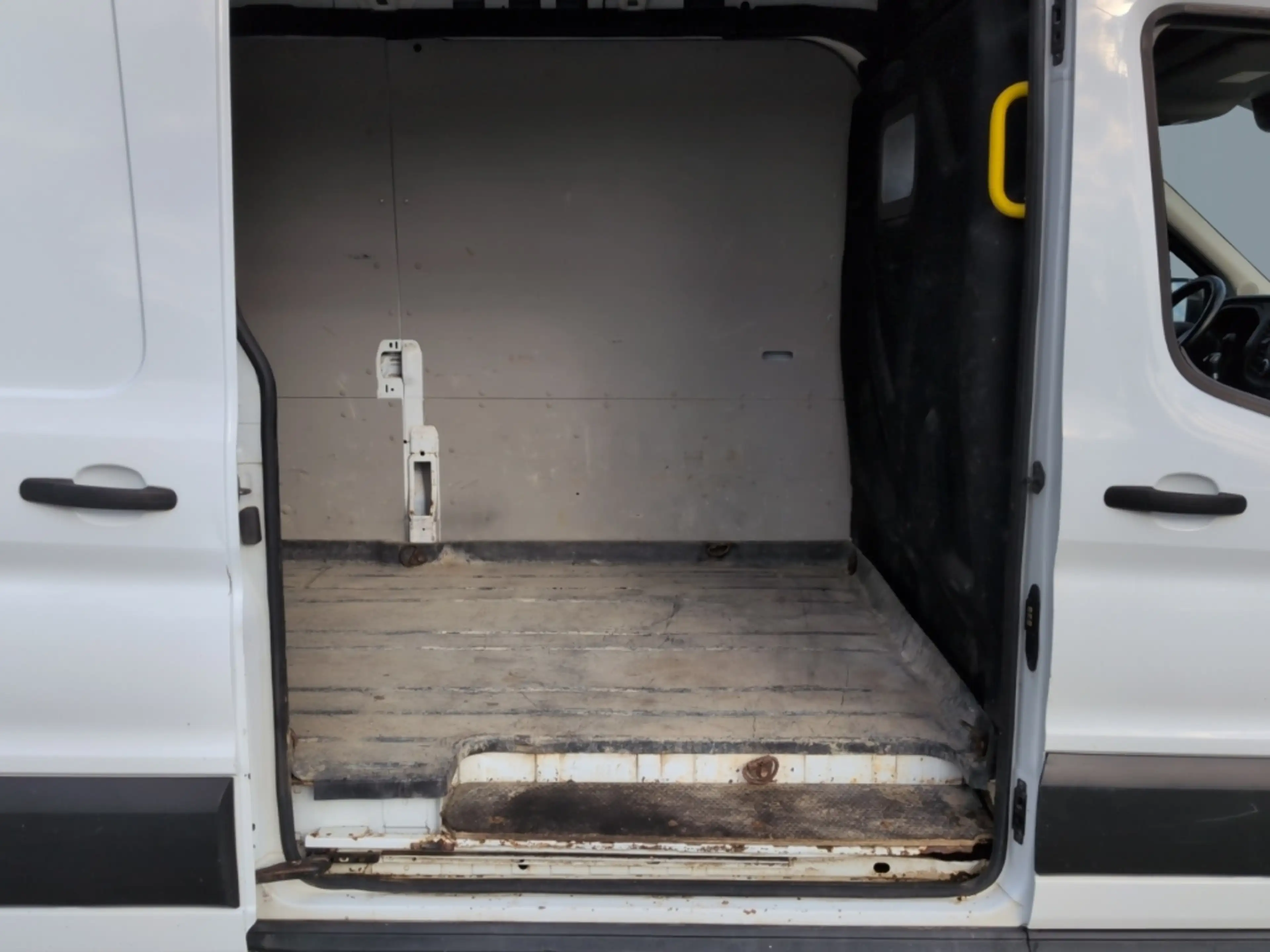 Ford Transit Kasten AWD L3H2 3,5t 2.0D*AHK Temp 2xPDC — photo 9