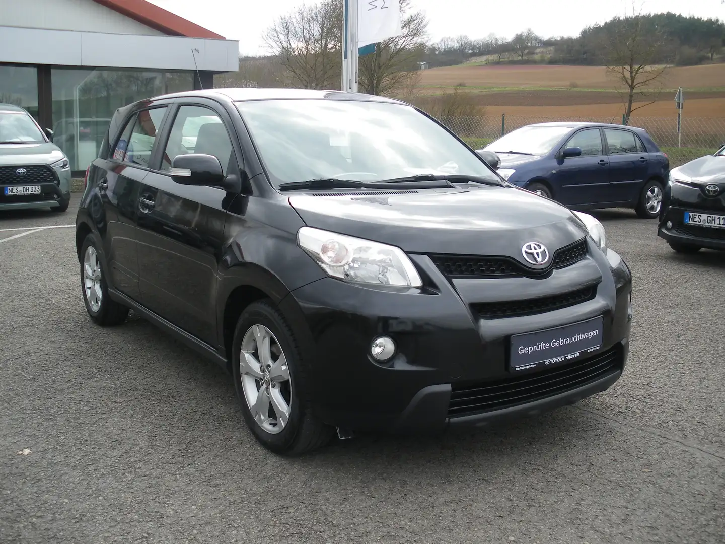 Toyota Urban Cruiser 1.33 4x2 Town Negru - 1