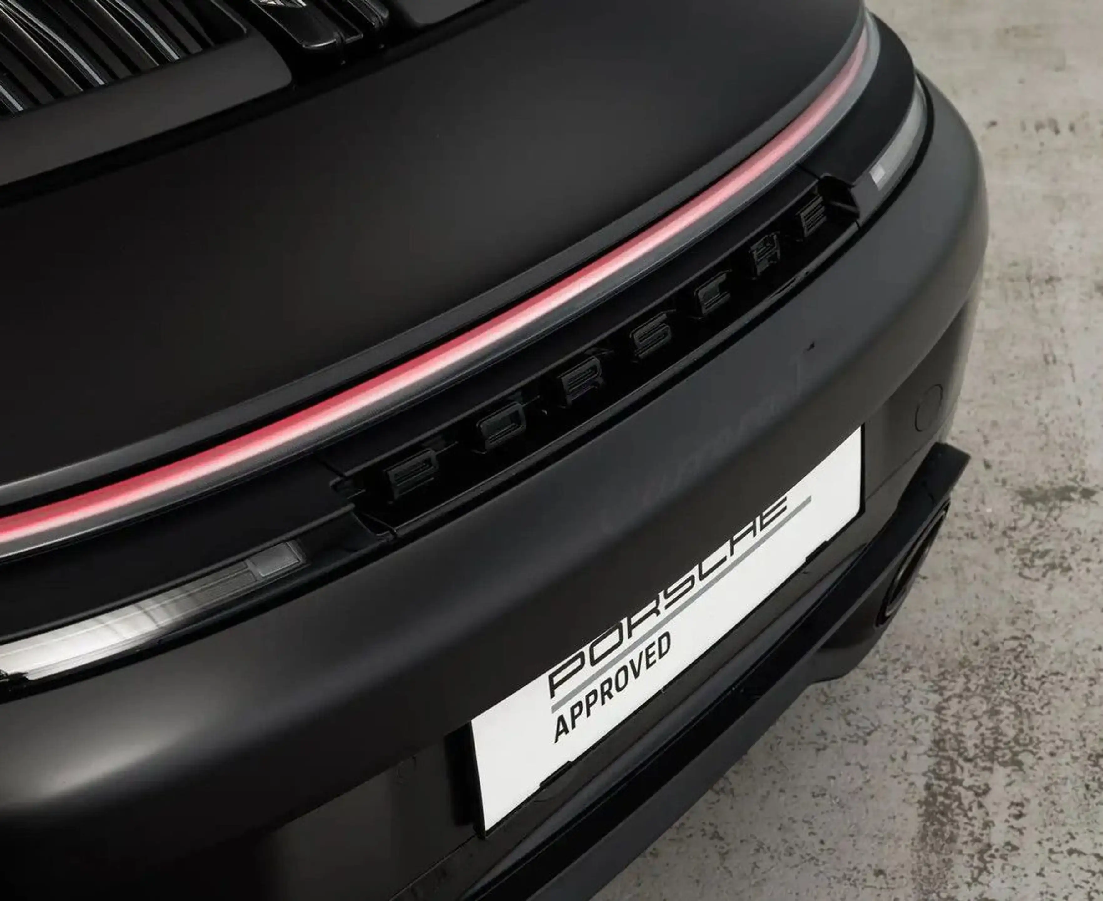 Porsche 911 Carrera T Raceborn-Schalensitze-HD-Matrix — photo 13