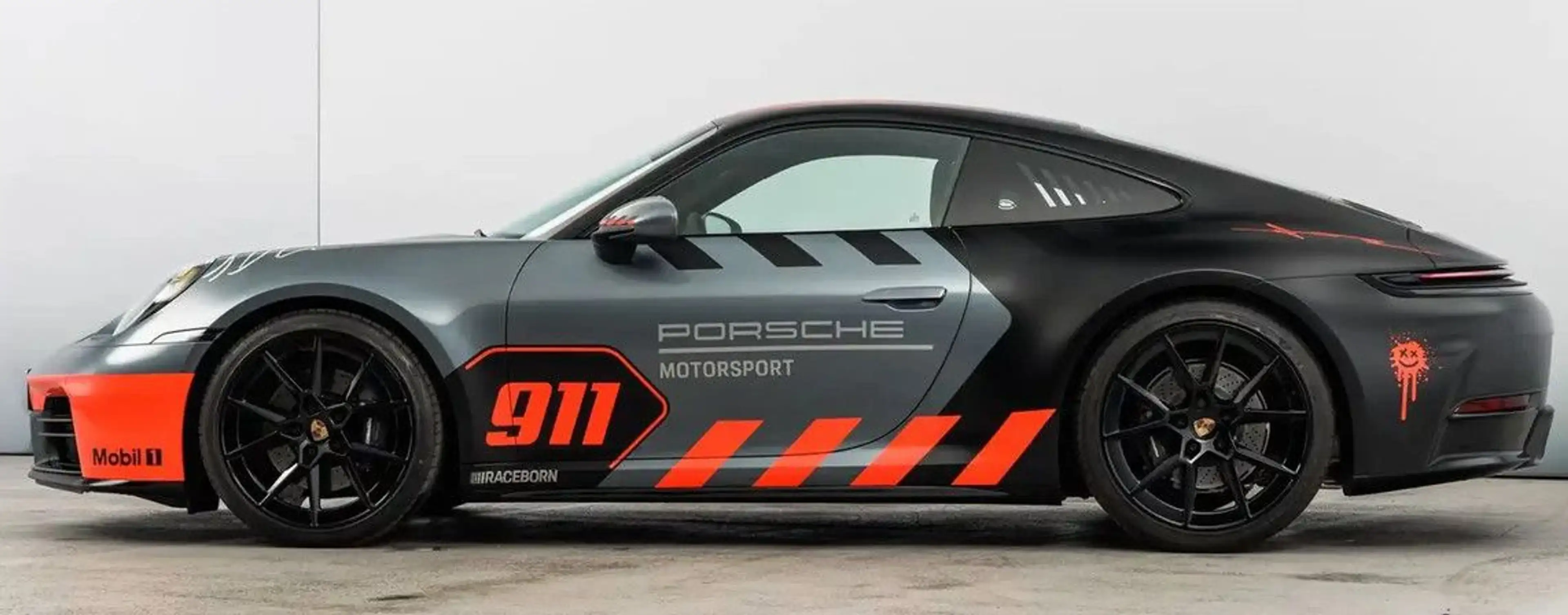 Porsche 911 Carrera T Raceborn-Schalensitze-HD-Matrix — photo 2