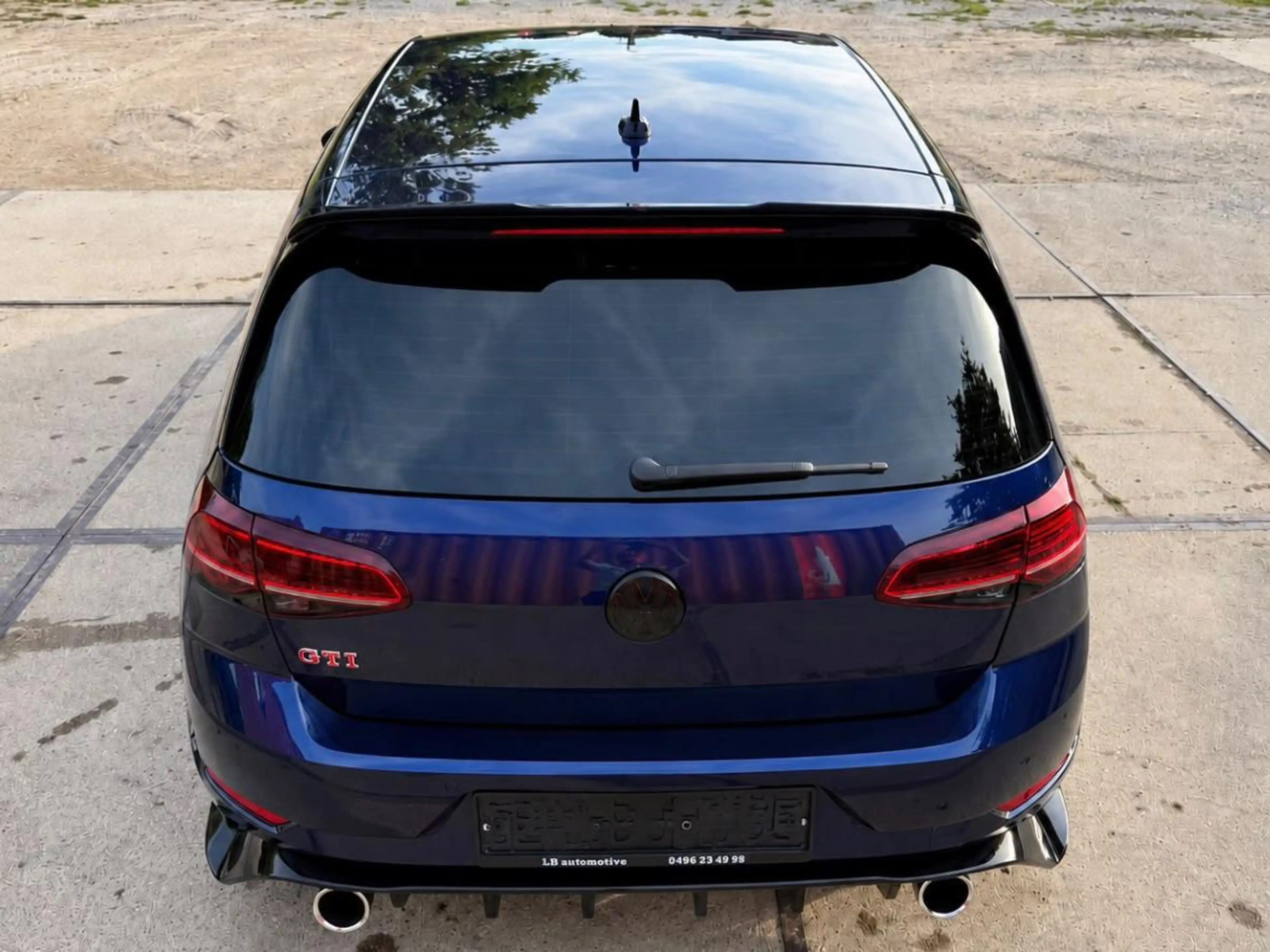 Volkswagen Golf GTI Golf 2.0 TSI OPF DSG — photo 3