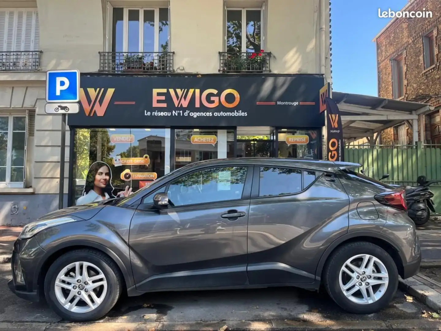 Toyota C-HR 1.8 122H 100 HYBRID FULL-HYBRID DESIGN 4X2 E-CVT BVA Gris - 2