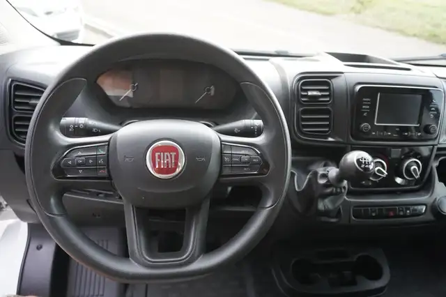 Fiat Ducato view 11