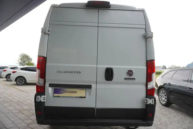 Fiat Ducato view 6