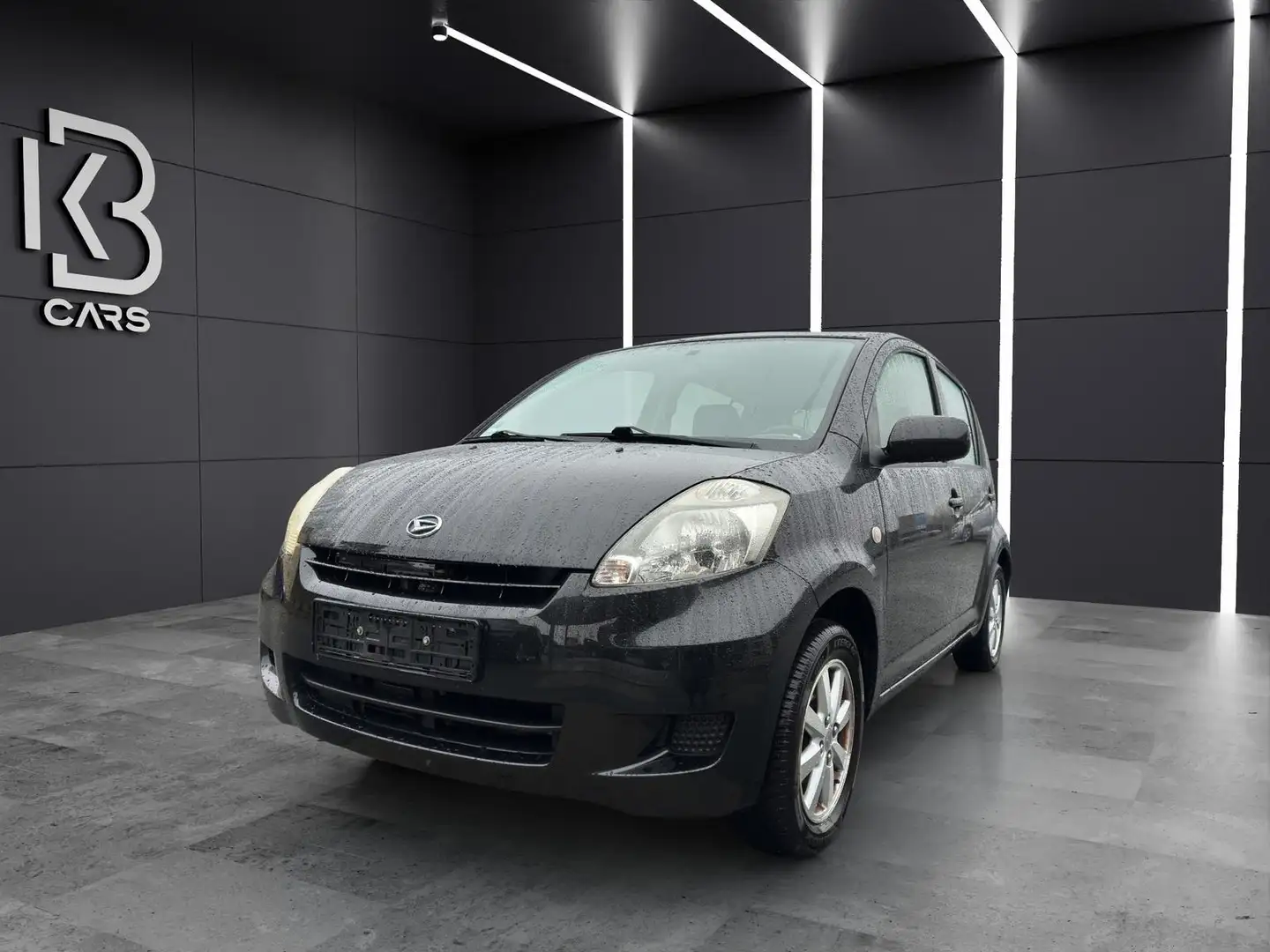 Daihatsu Sirion 1.3 Automatik Schwarz - 2