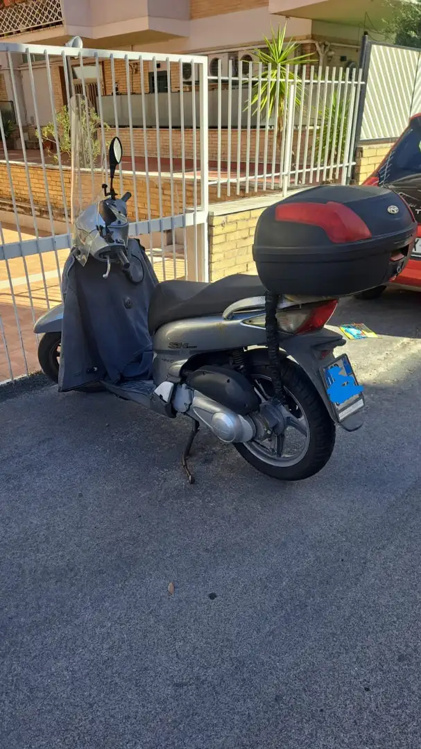 Honda SH 150i Šedá - 1