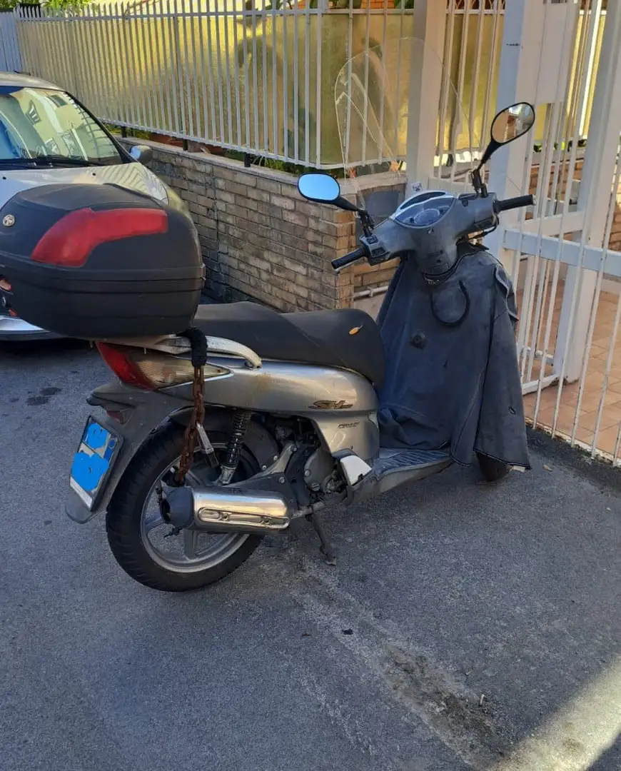 Honda SH 150i Šedá - 2