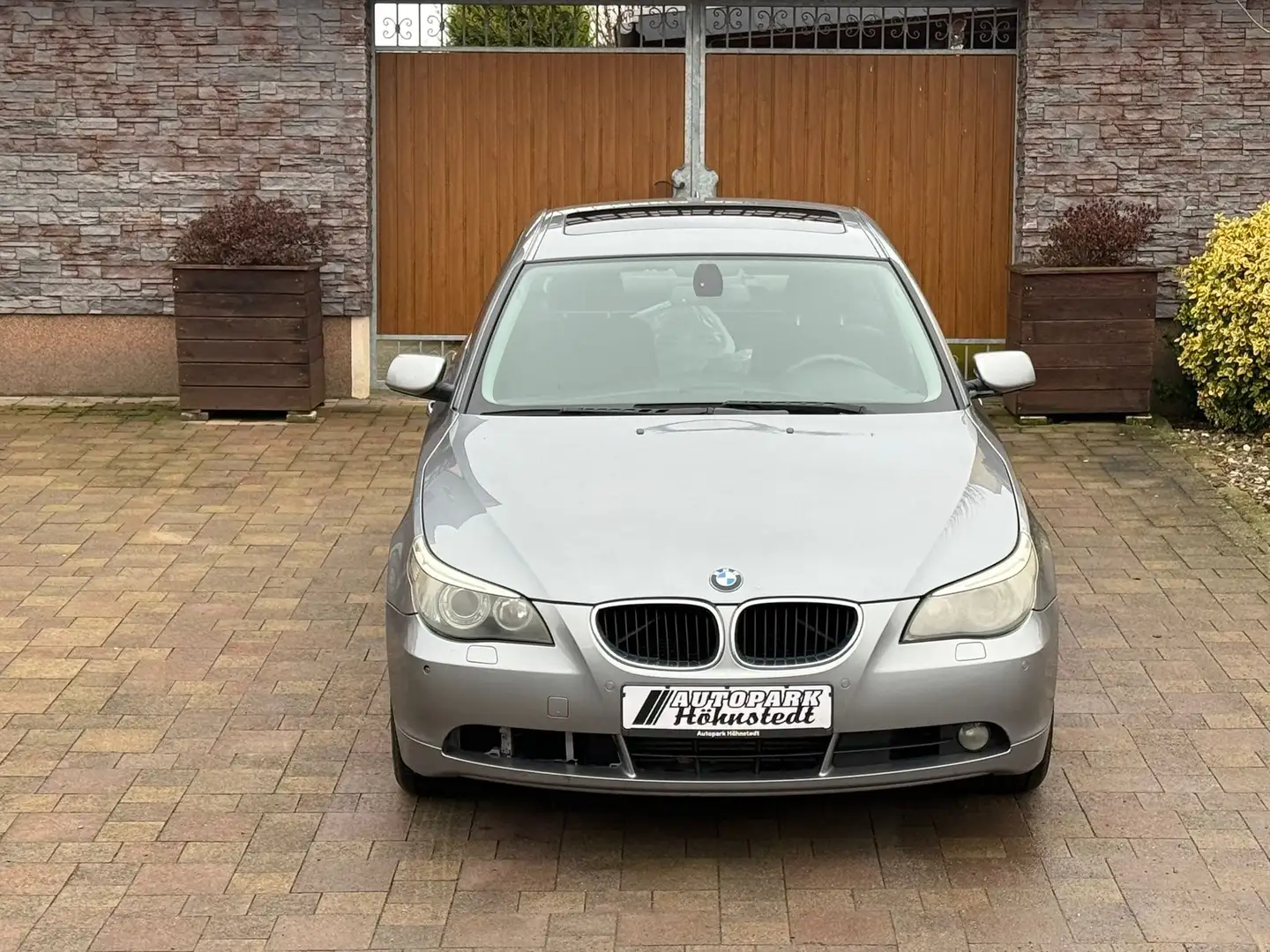 BMW 520 520d *TÜV Neu* Grau - 2