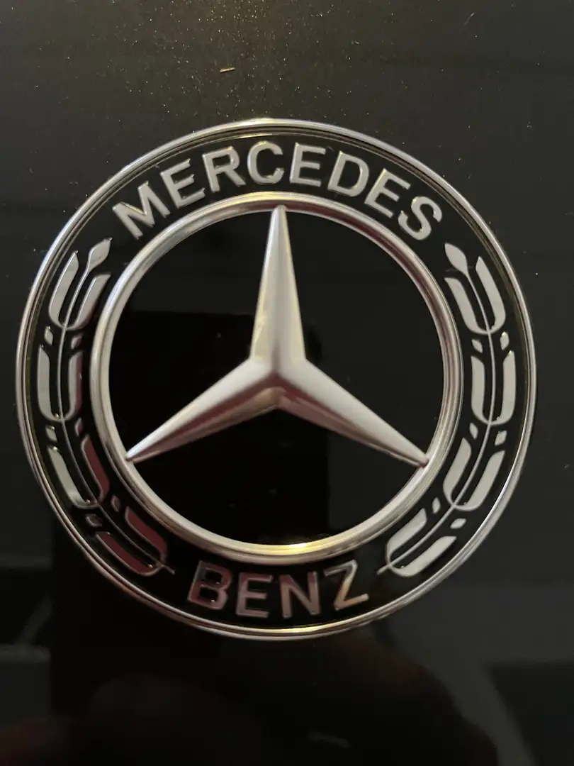 Mercedes-Benz C 180 9G-TRONIC AMG Line - 2