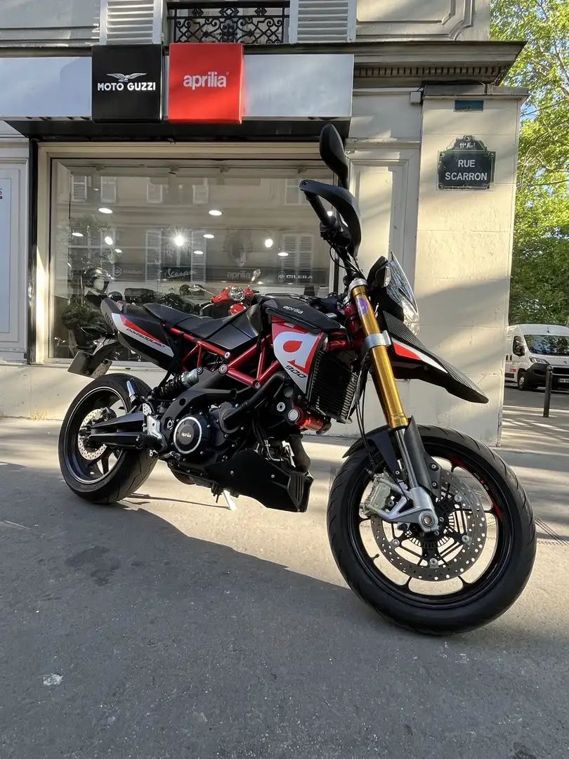 Aprilia Dorsoduro Negru - 1