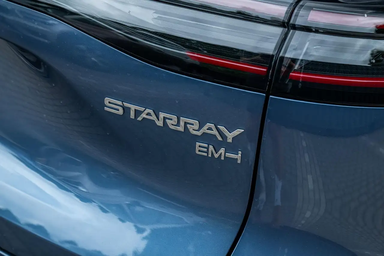 Geely Starray EM-i 2026 — фото 14