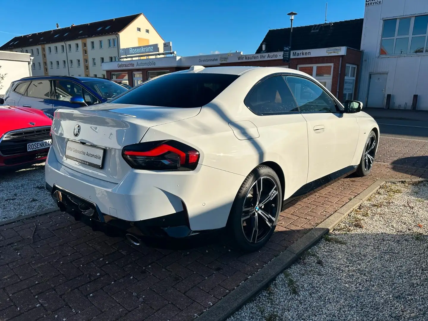 BMW 220 i Coupe*M SPORT*AHK*ACC*HUD*HIFI* Blanc - 2