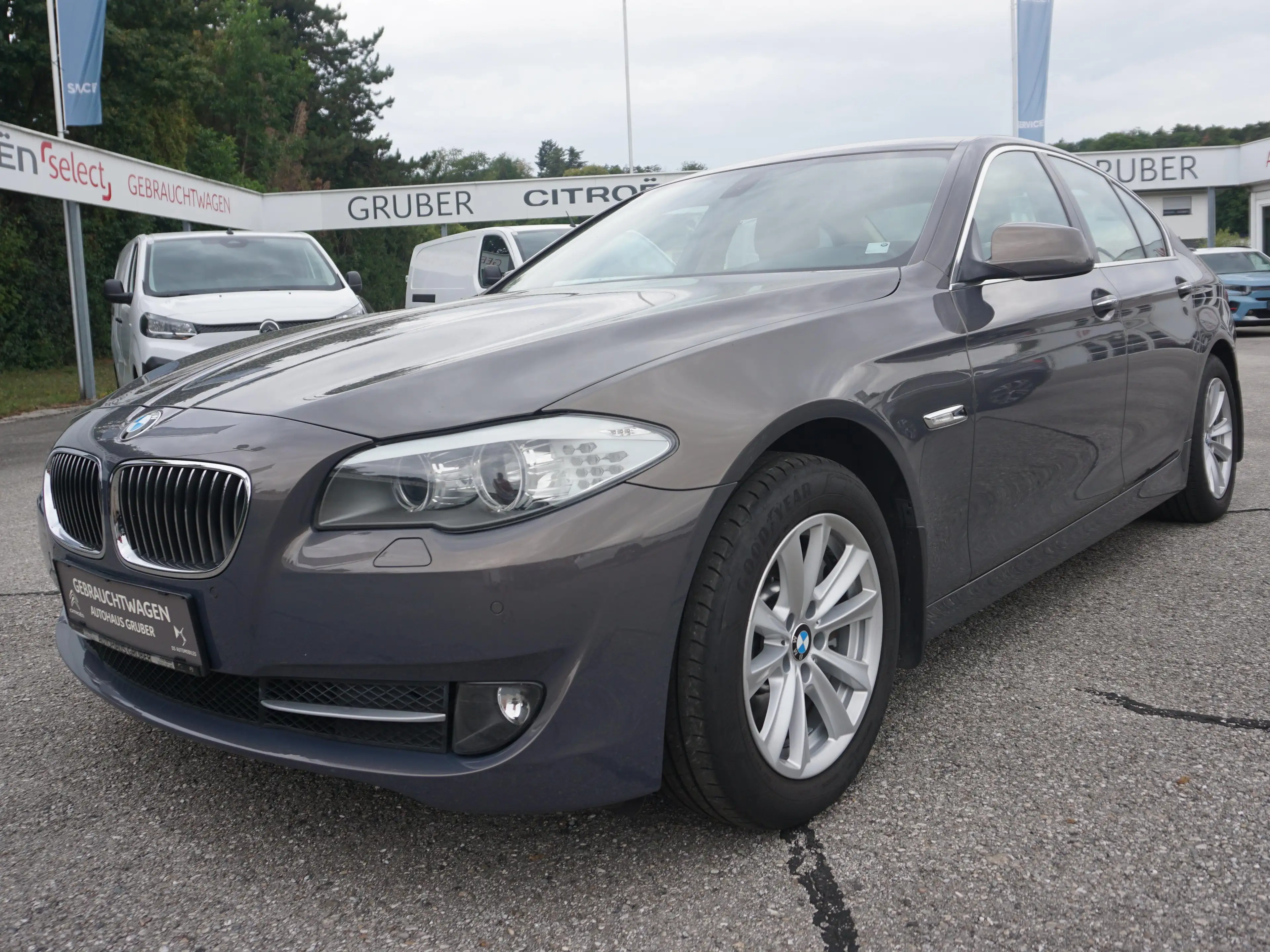 BMW 528 528 i