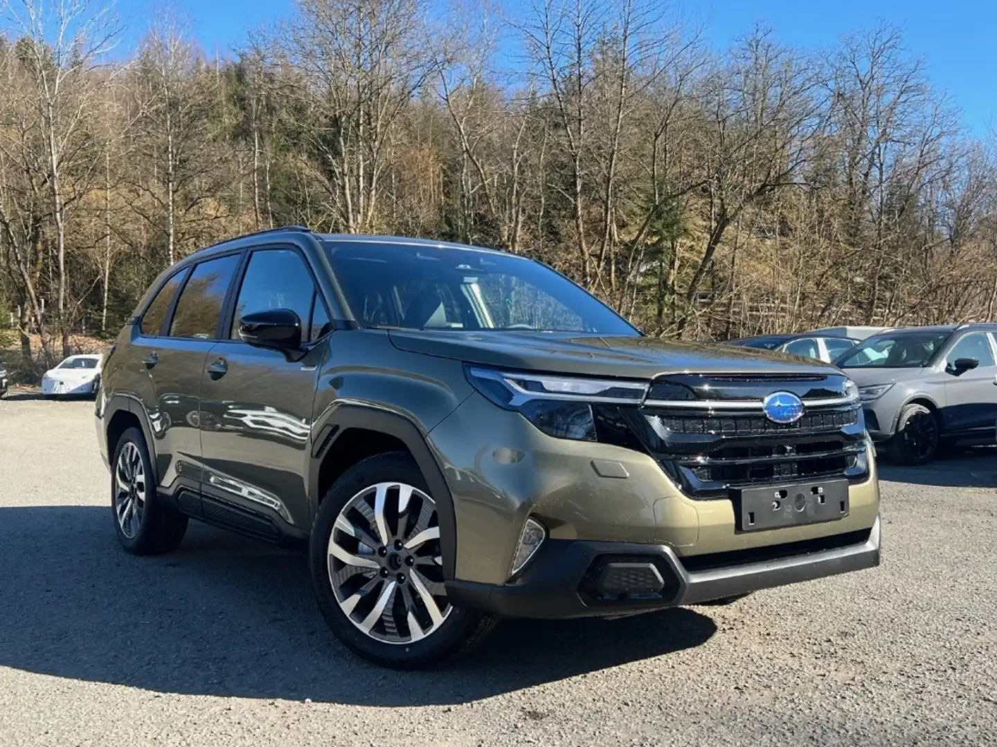 Subaru Forester 2.0 ie 100kW AWD Platinum Grün - 2