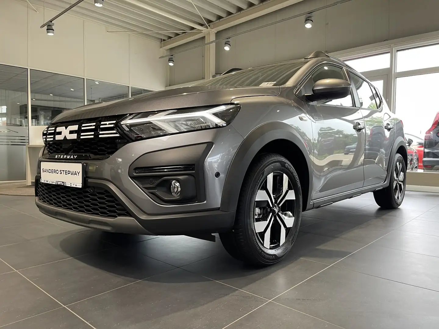 Dacia Sandero Stepway Expression ECO-G 100 Grau - 2