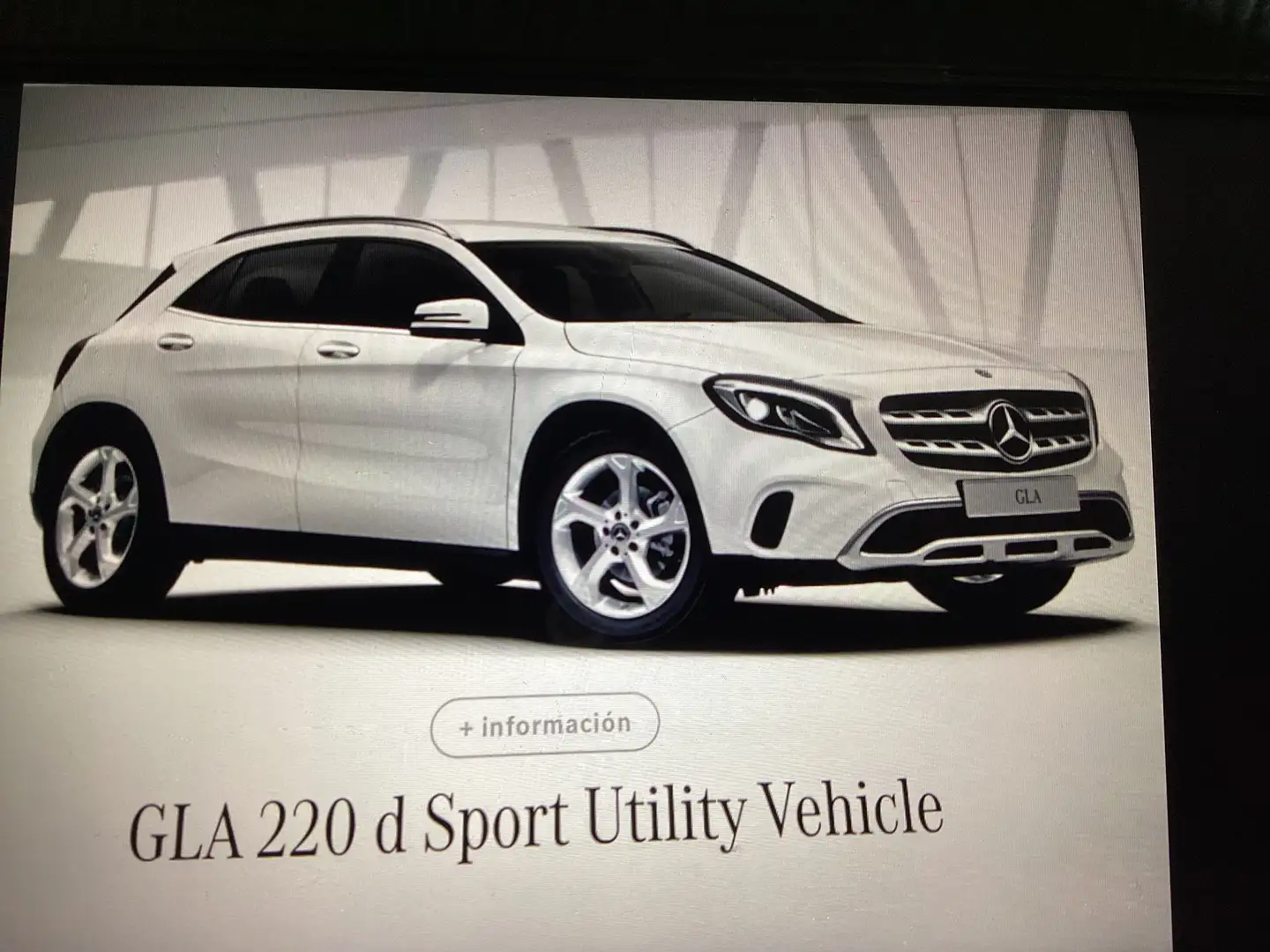 Mercedes-Benz GLA 220 GLA 220d Urban 7G-DCT Urban - 2