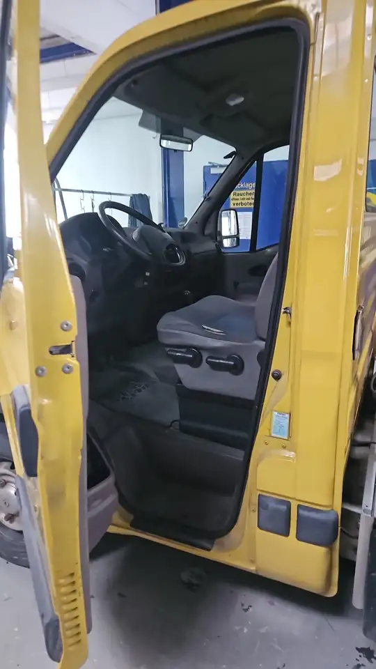 Renault Master 2.8 dTi L2H1 Abschlepper, foto 3