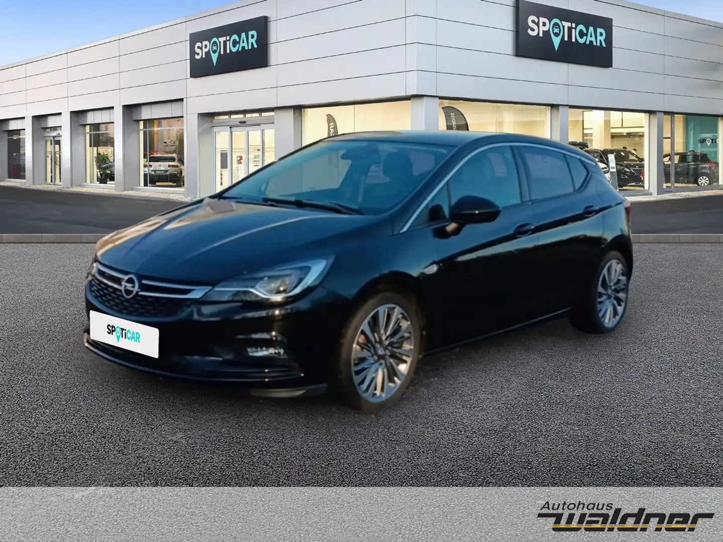 Opel Astra Ultimate 1.4 Turbo 6-MT Noir - 1