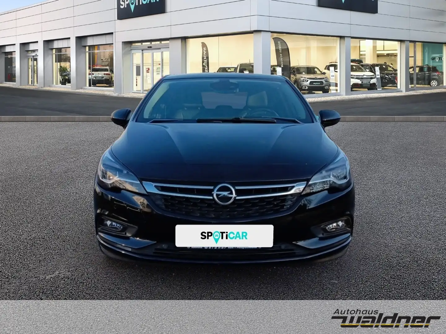 Opel Astra Ultimate 1.4 Turbo 6-MT Noir - 2