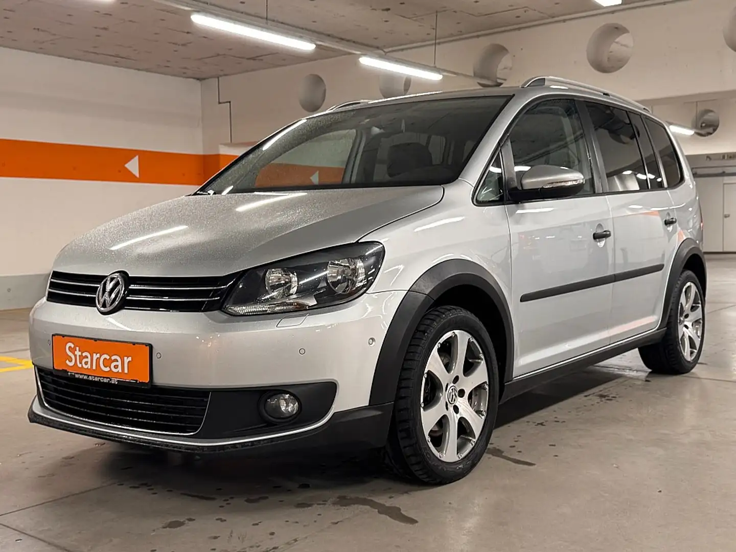 Volkswagen Touran Country 2,0 TDI DPF DSG *AUTOMATIK*NAVI*RÜCKFAH... Grau - 1