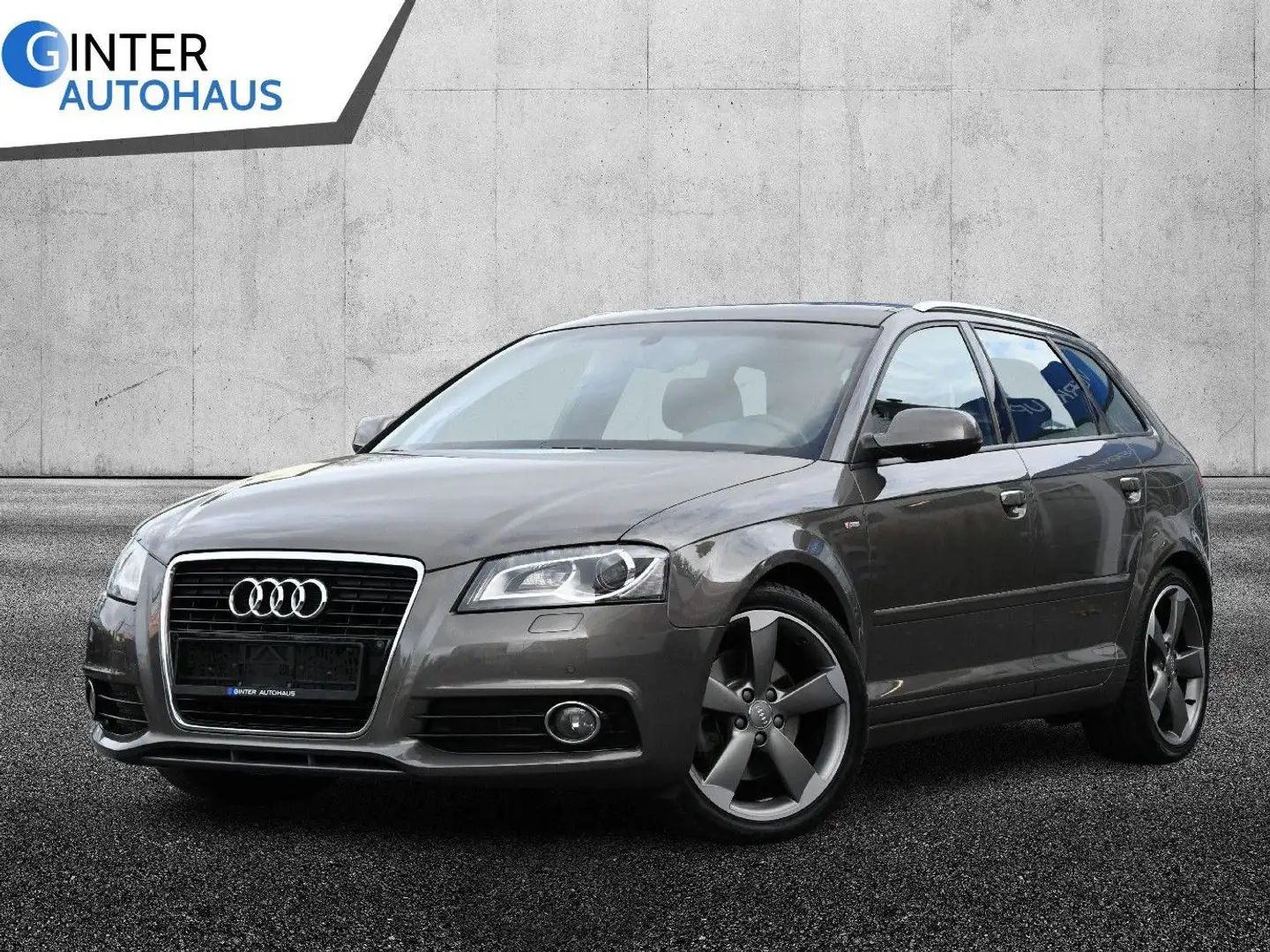 Audi A3 Sportback 2.0 TDI S line Sportpaket plus Gris - 1