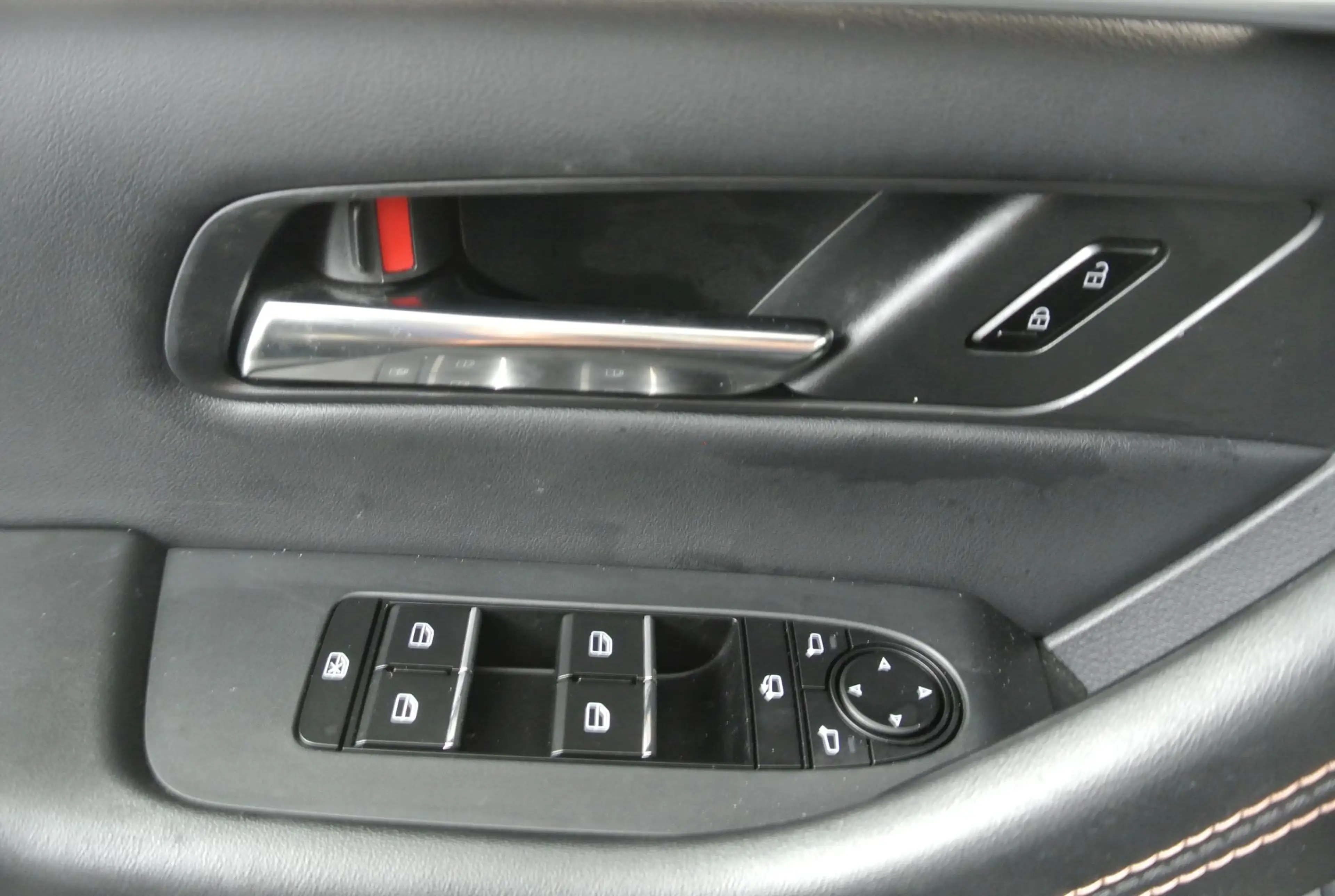 Mazda CX-80 2.5 e-SkyActiv PHEV Homura Plus 6p. | Panoramadak — photo 41