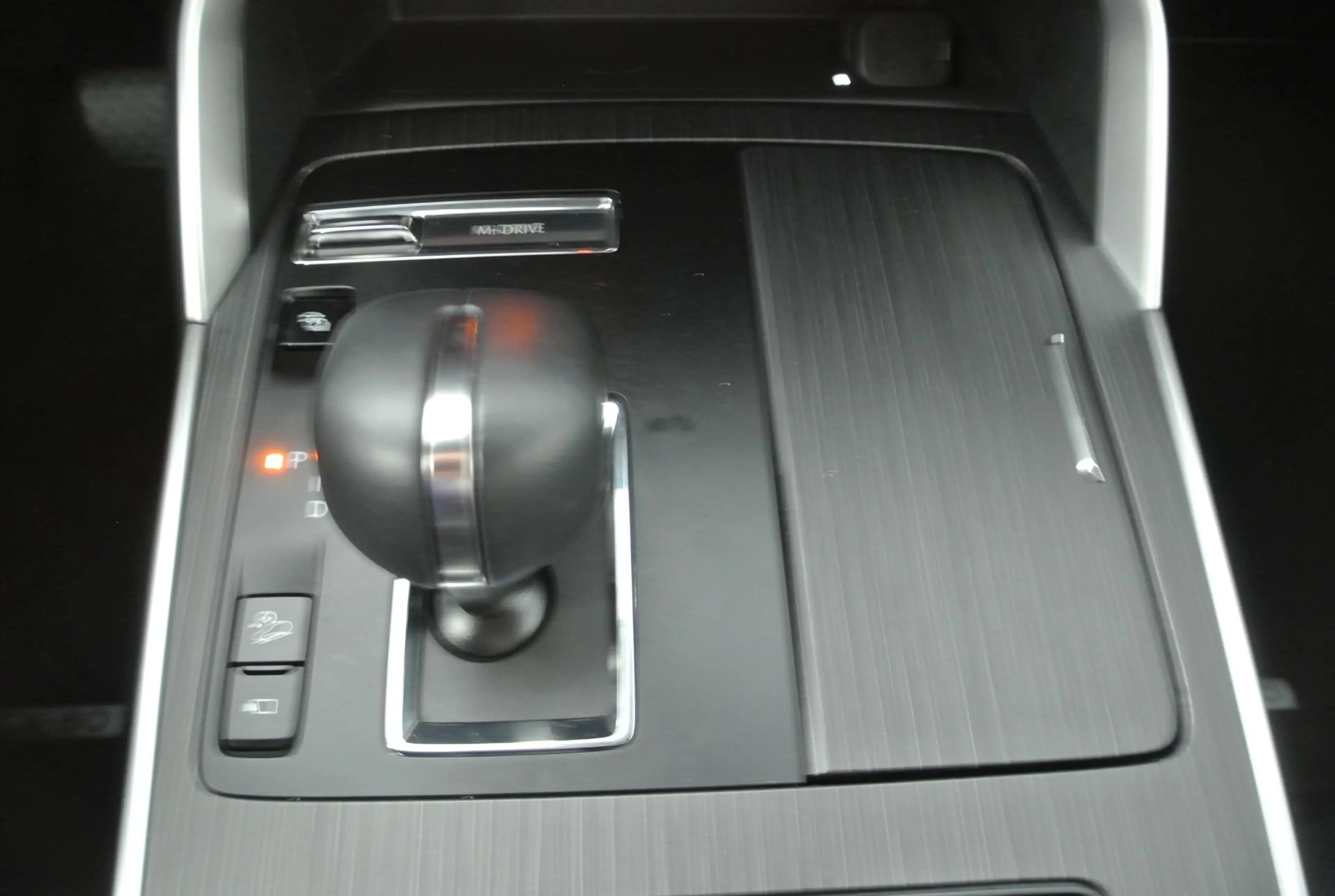 Mazda CX-80 2.5 e-SkyActiv PHEV Homura Plus 6p. | Panoramadak — photo 31