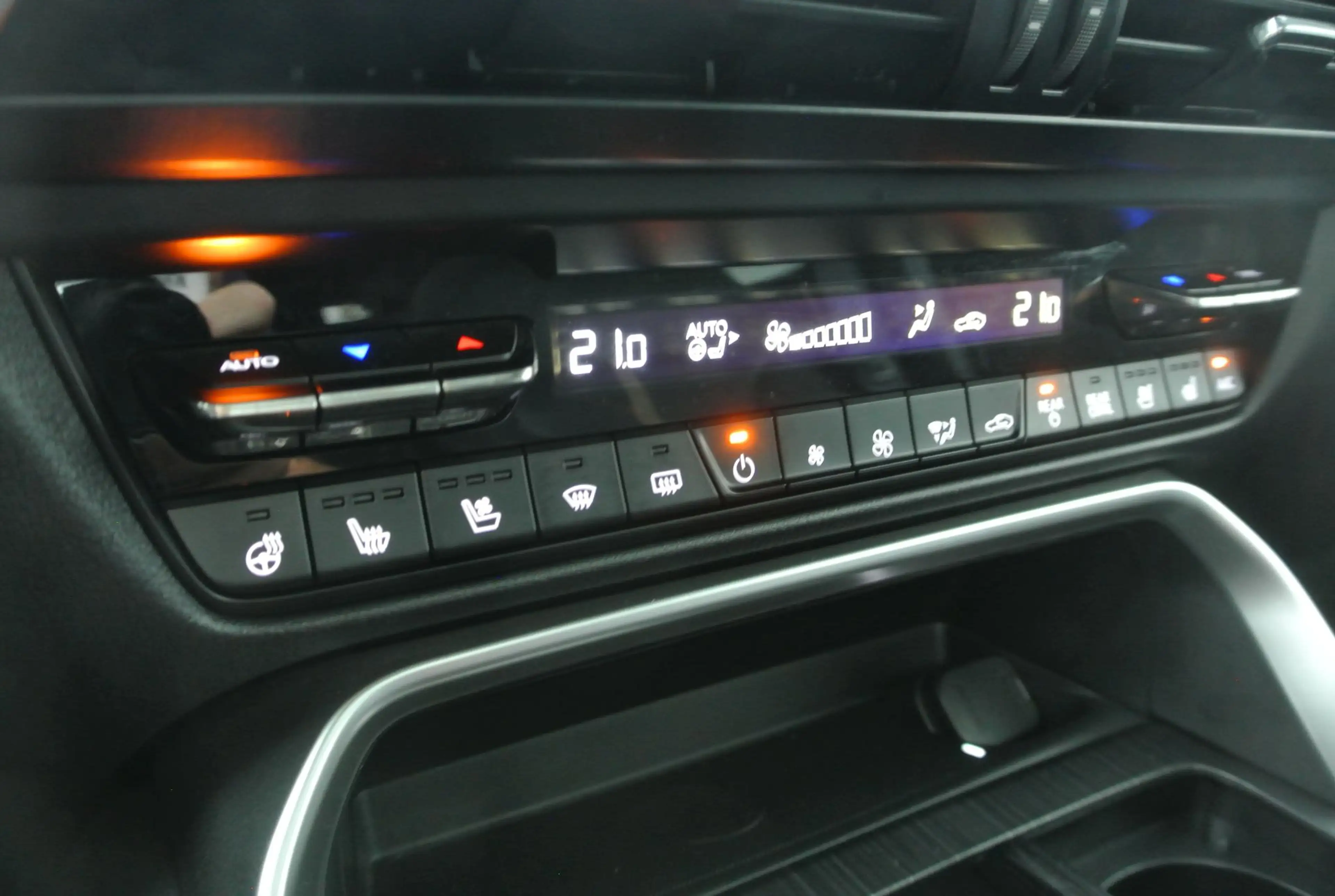 Mazda CX-80 2.5 e-SkyActiv PHEV Homura Plus 6p. | Panoramadak — photo 30