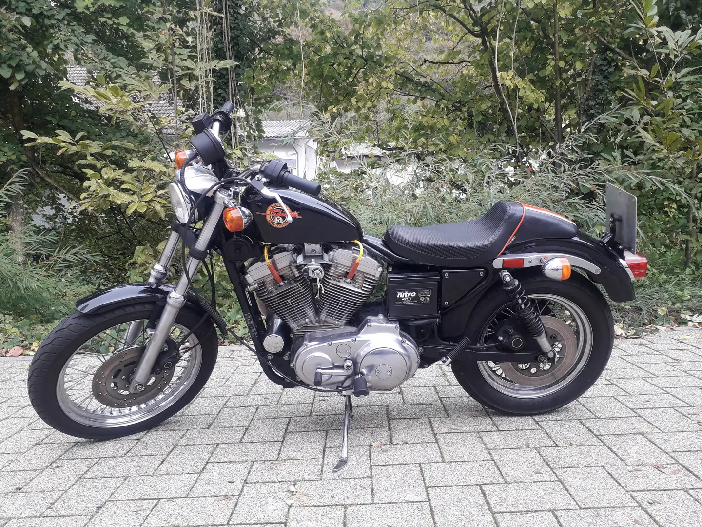 Harley-Davidson Sportster 1200 Custom, 1.Hd., 68 PS, 7.800 mls crna - 1