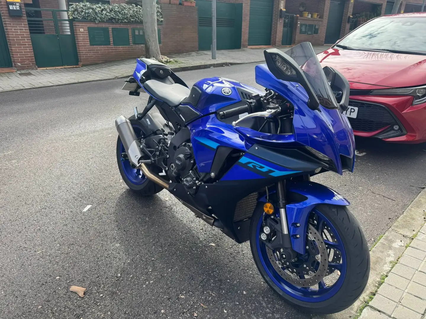Yamaha YZF-R1 Azul - 2