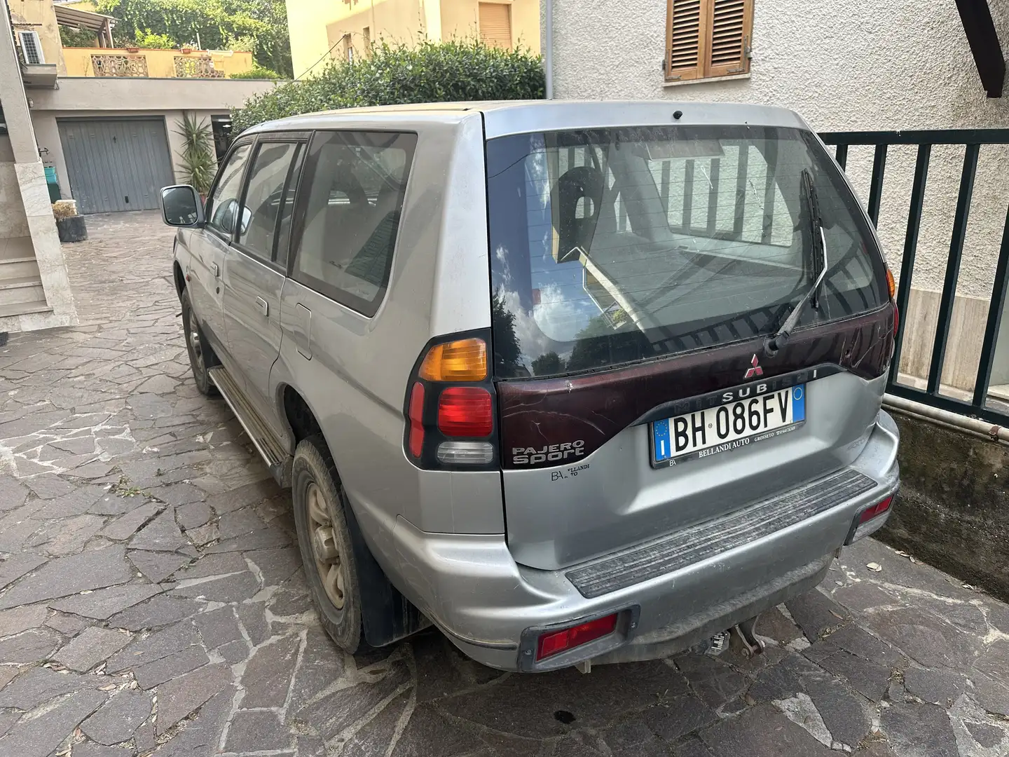 Mitsubishi Pajero Sport Wagon 2.5 tdi GLS - 2