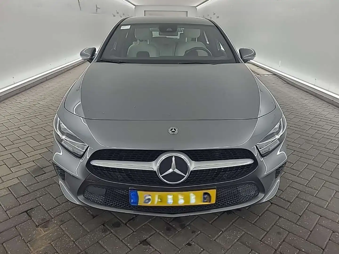 Mercedes-Benz A 180 Gris - 2