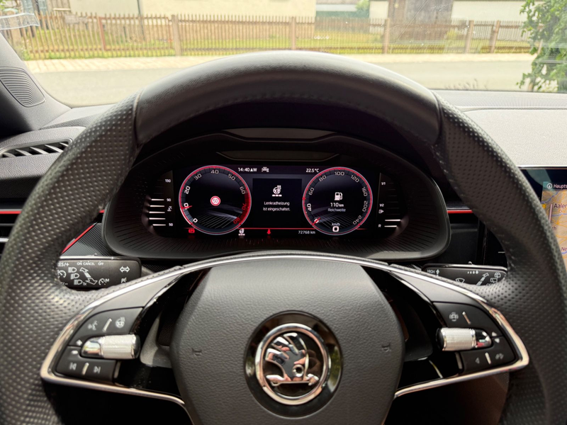 Skoda Scala 1.5 Monte Carlo / Navi / Virtual / Pano — photo 17