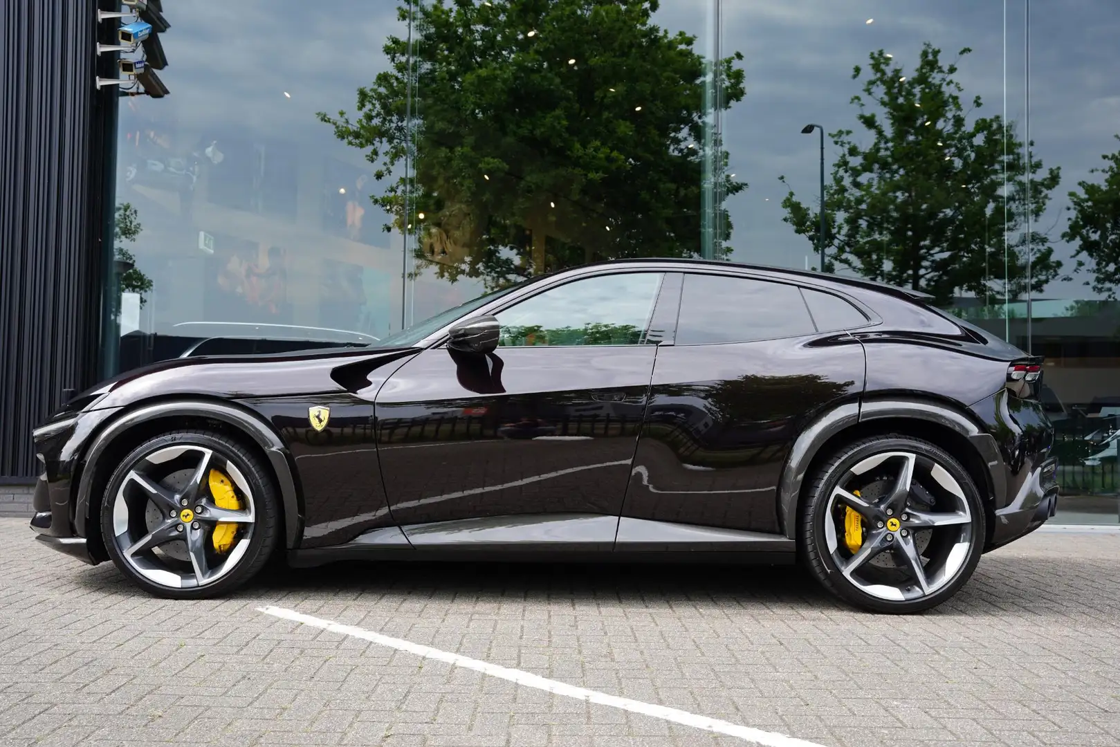 Ferrari Purosangue 6.5 V12 Full Carbon Pack Lifting Panoramadak Negro - 2
