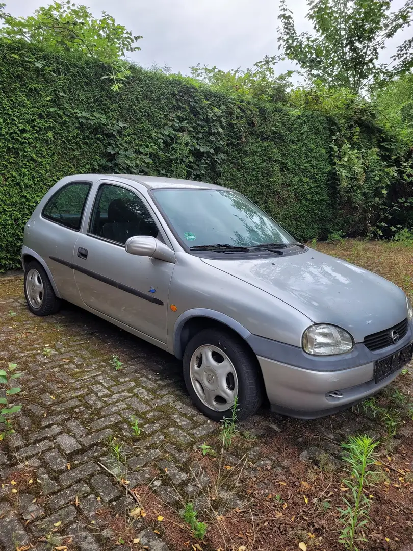 Opel Corsa World Cup Cool - 1