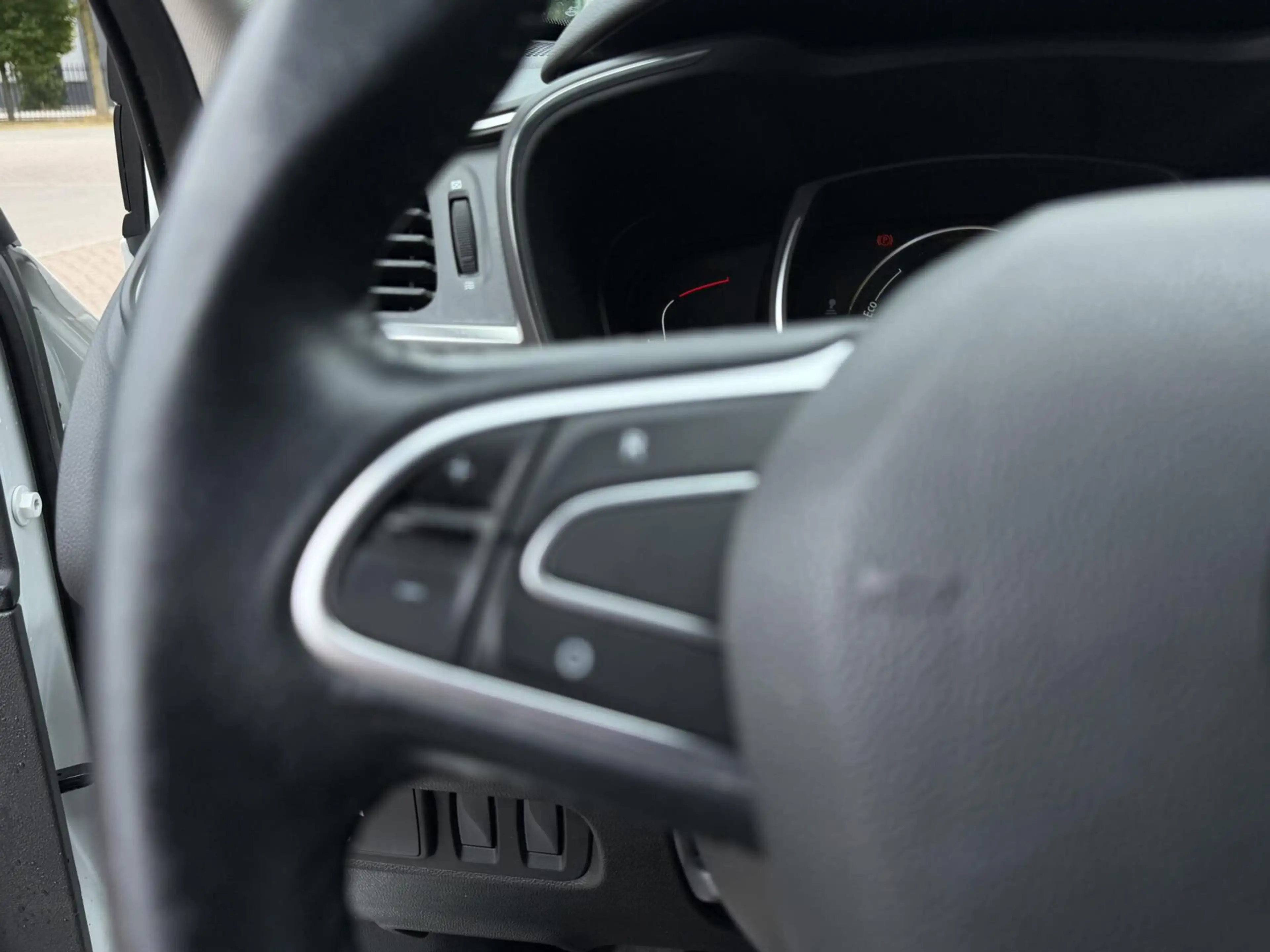 Renault Kadjar 1.6 TCe Intens 163pk 2017 Nette auto — photo 35