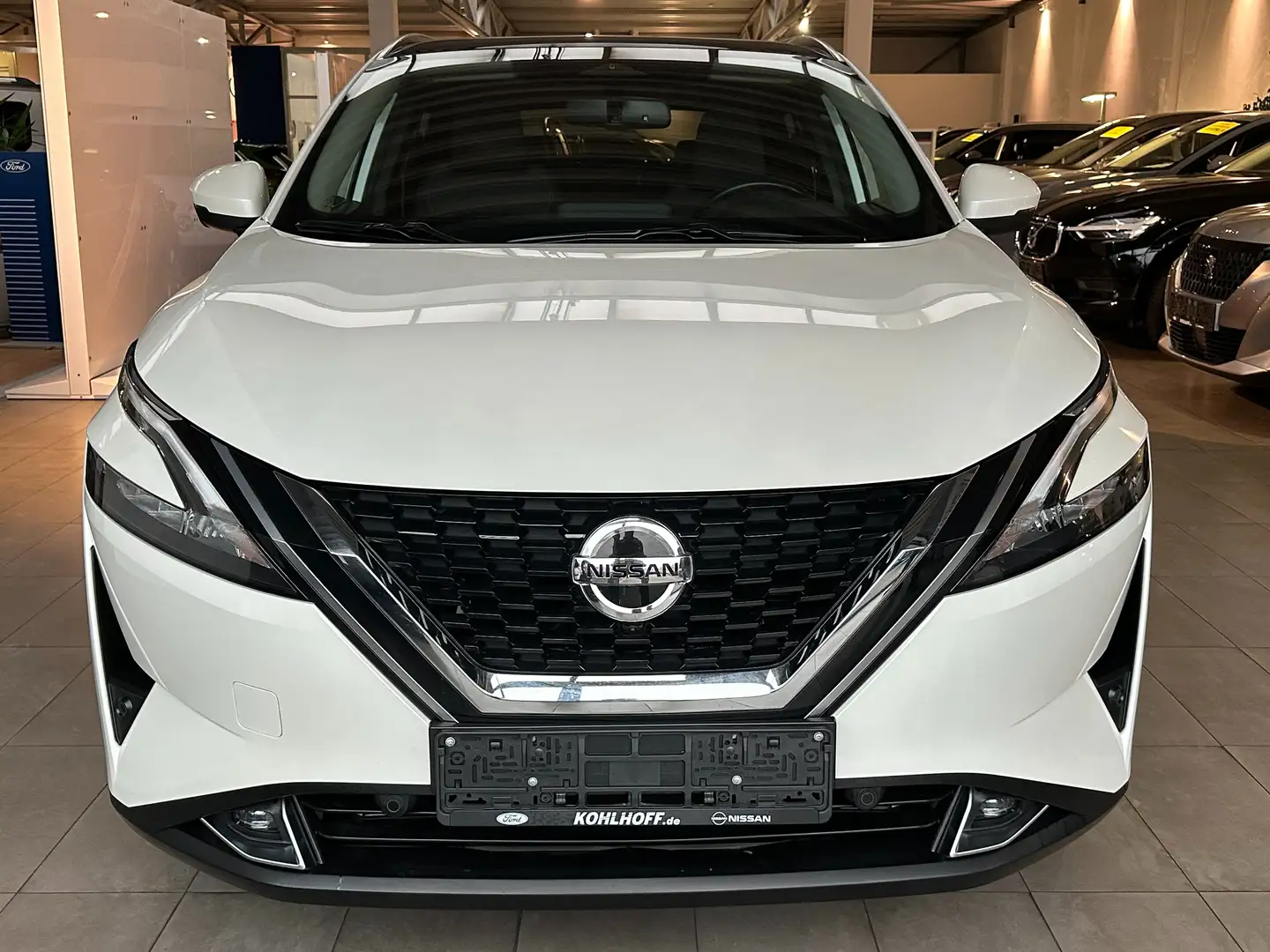 Nissan Qashqai 1.3 DIG-T N-Connecta Automatik 158PS Panorama LED Blanc - 2