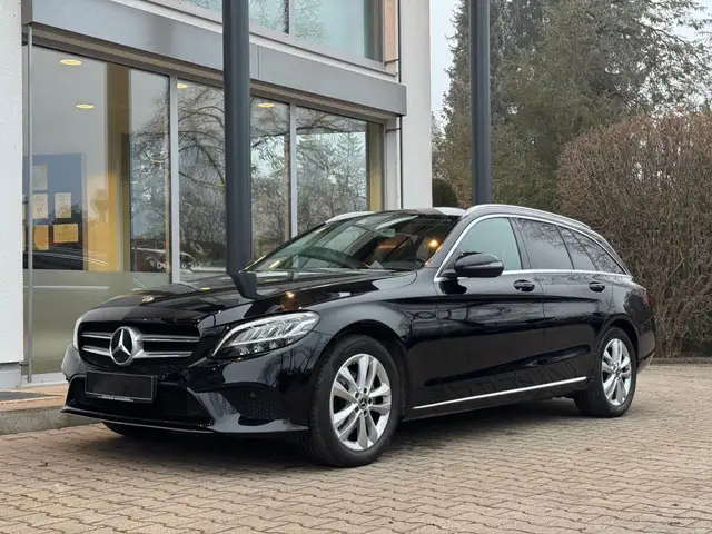 Mercedes-Benz C 180 d T-Modell / KAMERA / NAVI /  AVANTGARDE