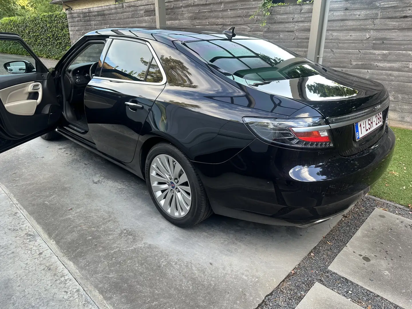 Saab 9-5 2.8T V6 XWD Aut. Aero Nero - 2