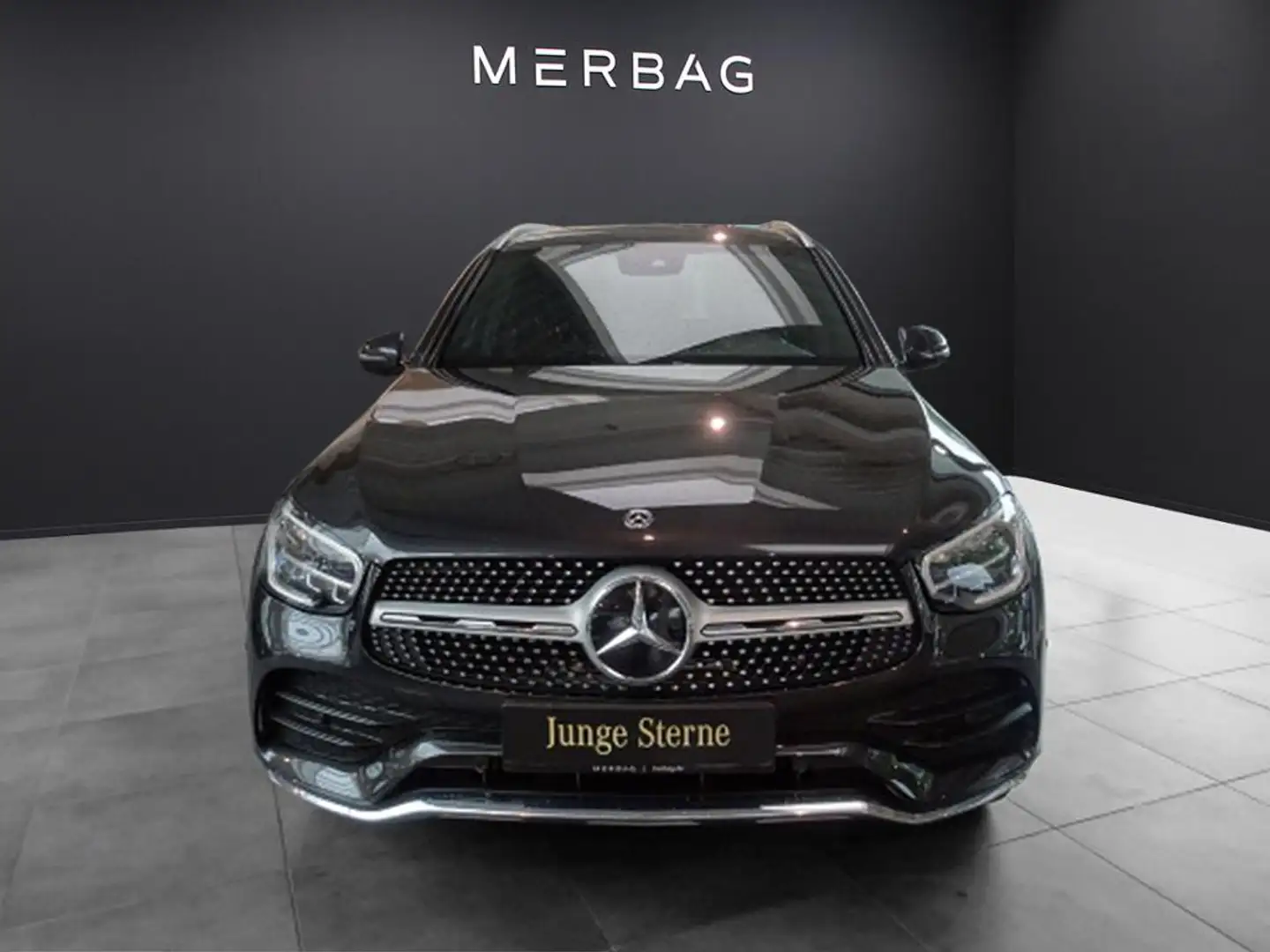 Mercedes-Benz GLC 300 4M *AMG AHK Kamera LED Navi 9G-Tronic Easy Pack Sp Grau - 2