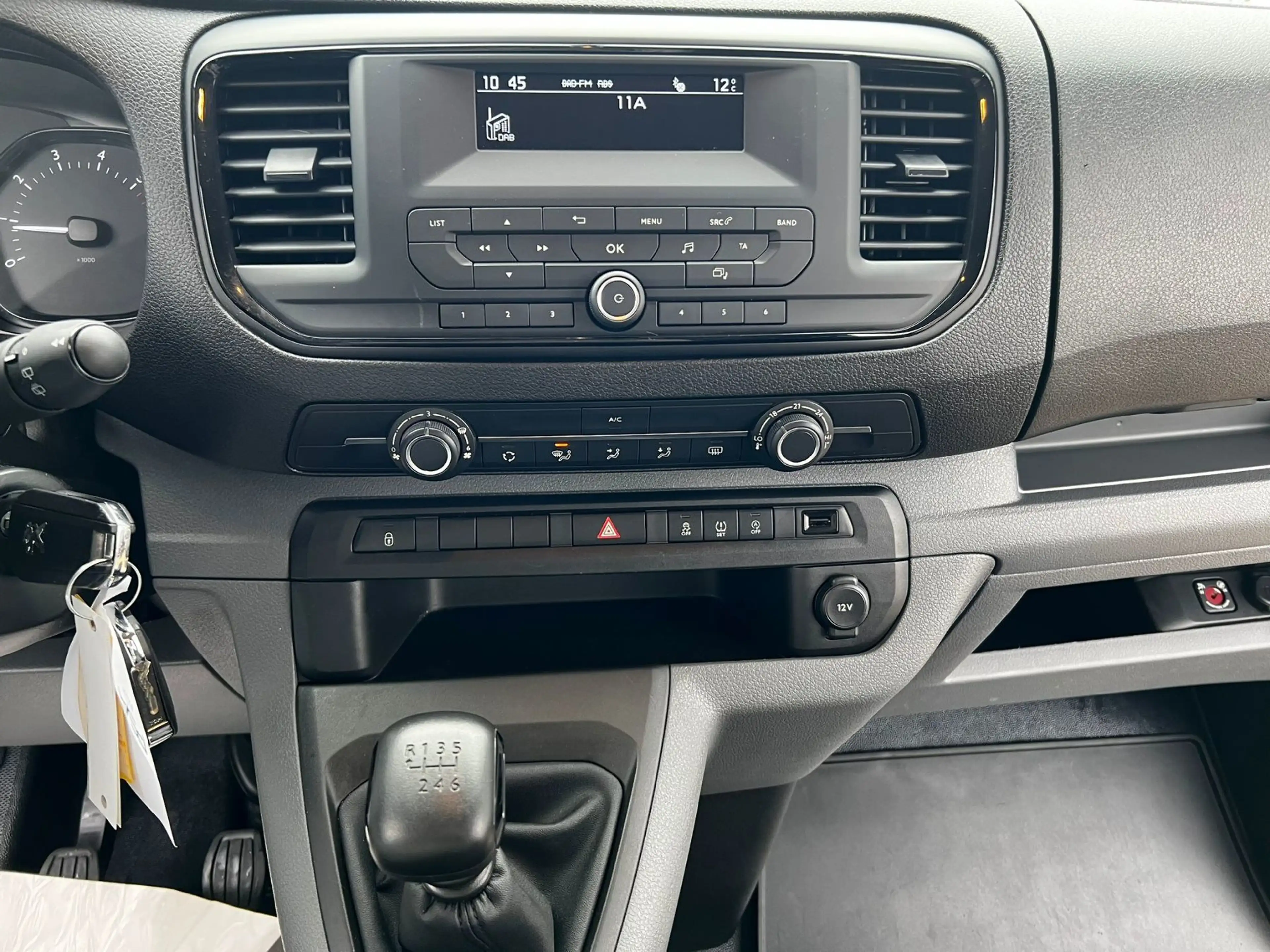 Peugeot Expert KOMBI L2 HDI 145S +9-Sitzer+WKR+ — photo 14