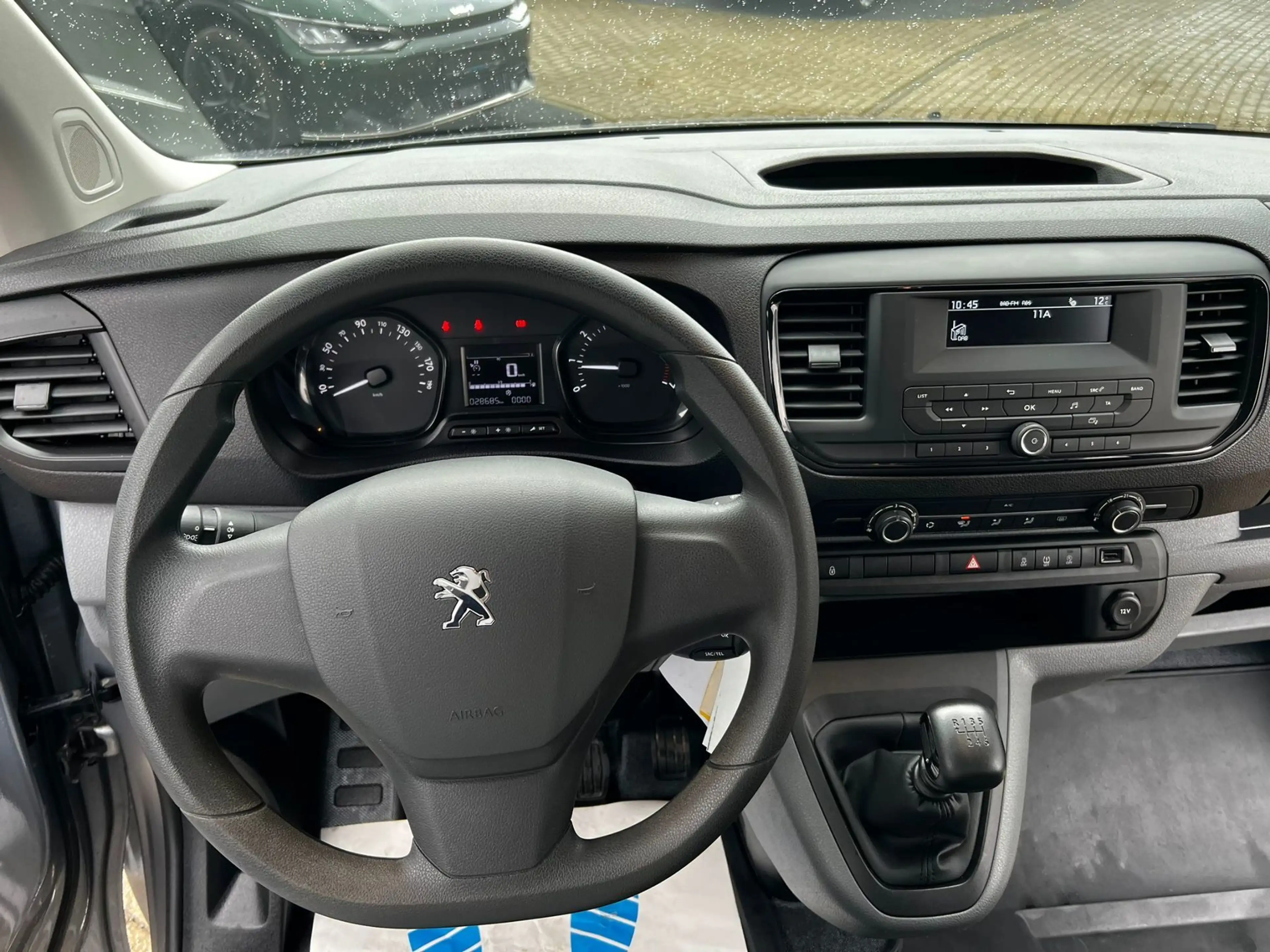 Peugeot Expert KOMBI L2 HDI 145S +9-Sitzer+WKR+ — photo 11